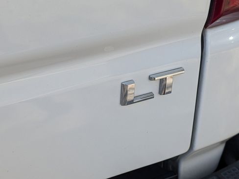 Used 2020 Chevrolet Silverado 1500 LT w/ All-Star Edition image 18