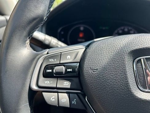 Used 2018 Honda Accord EX-L image 16