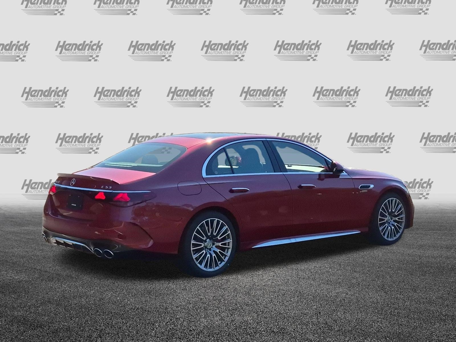 Used 2025 Mercedes-Benz E 53 AMG e 4MATIC Sedan image 10