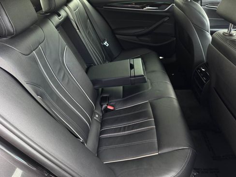 Used 2017 BMW 530i image 21