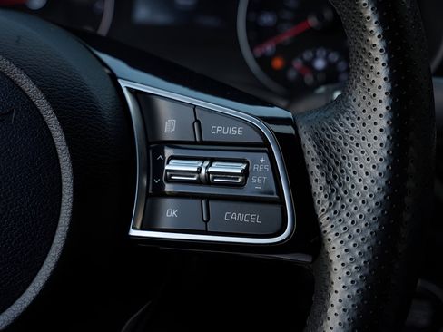 Used 2020 Kia Forte GT-Line w/ GT-Line Premium Package FWD image 25