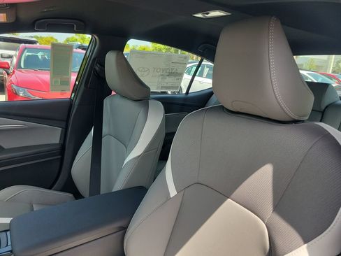 New 2026 Toyota Camry SE w/ Convenience Package FWD image 21