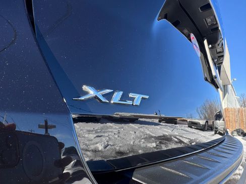 Used 2021 Ford Explorer XLT w/ Equipment Group 202A image 45