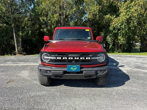 Used 2022 Ford Bronco Outer Banks w/ Sasquatch Package AWD/4WD image 8