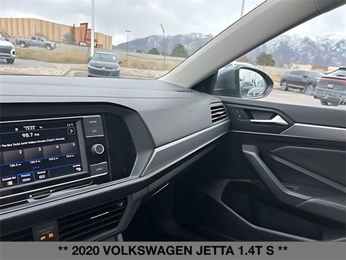 Used 2020 Volkswagen Jetta S w/ Driver Assistance Package image 22