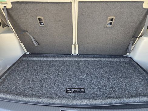 New 2026 Volkswagen Atlas SE image 24