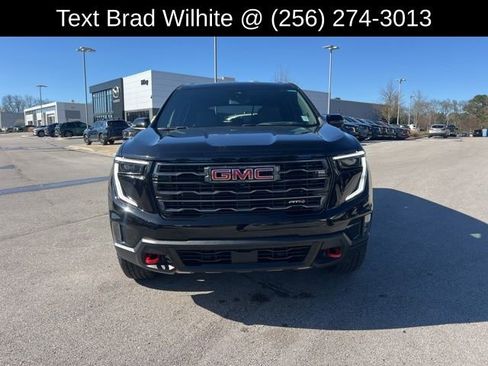 Used 2024 GMC Acadia AT4 w/ Luxury Package image 2