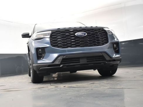 New 2026 Ford Explorer ST-Line image 12