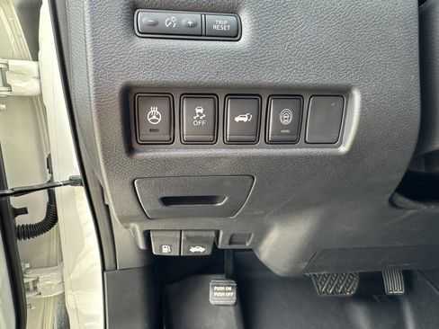 Used 2022 Nissan Murano SL w/ SL Moonroof Package FWD image 41