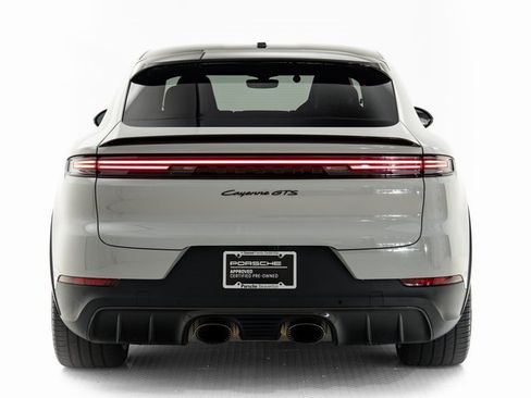 Used 2025 Porsche Cayenne GTS image 37