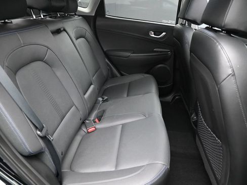 Used 2023 Hyundai Kona Limited FWD image 31