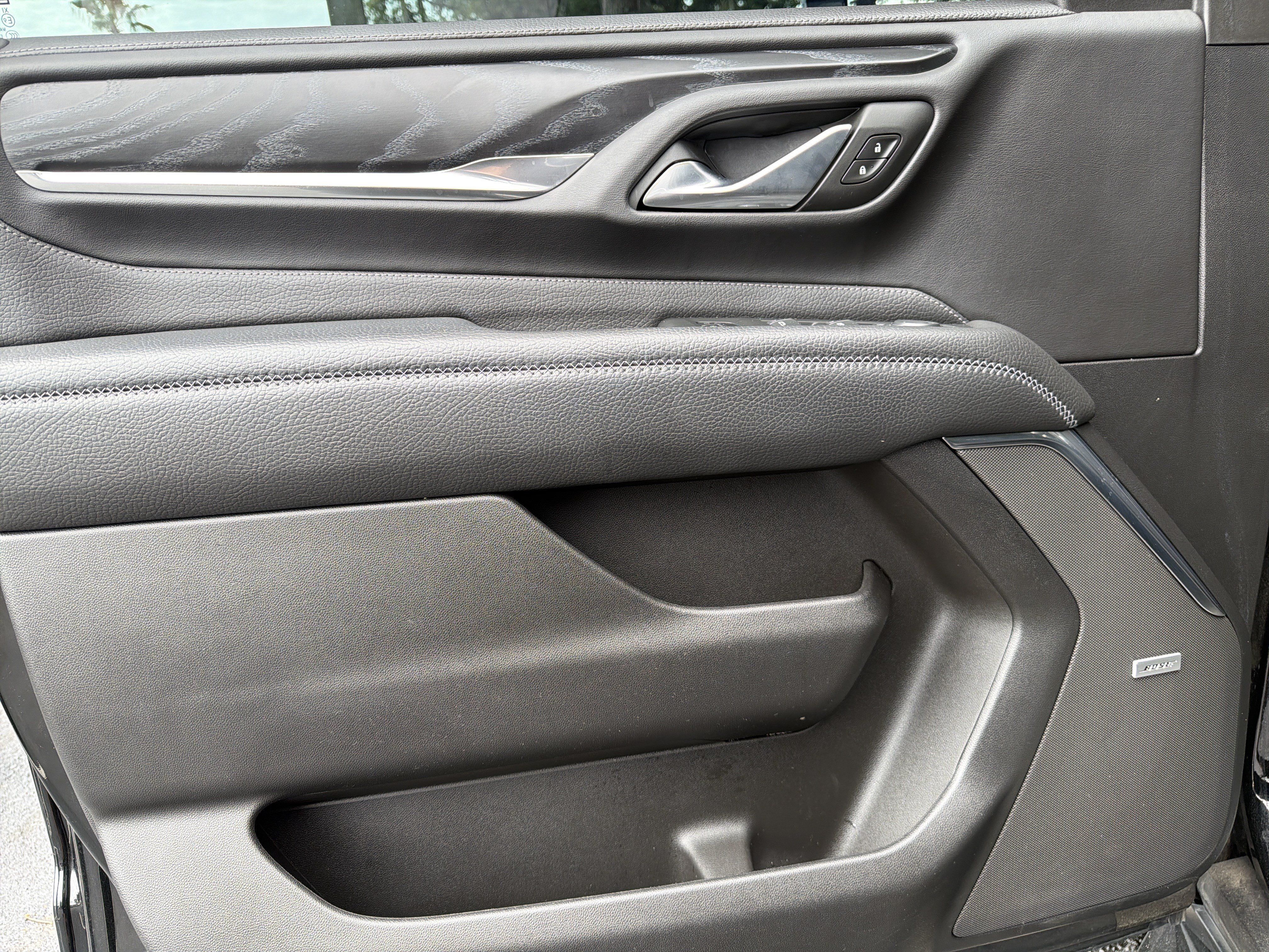 Used 2022 GMC Yukon Denali RWD image 13