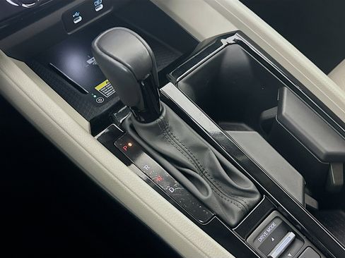 Used 2025 Honda Accord EX-L image 25