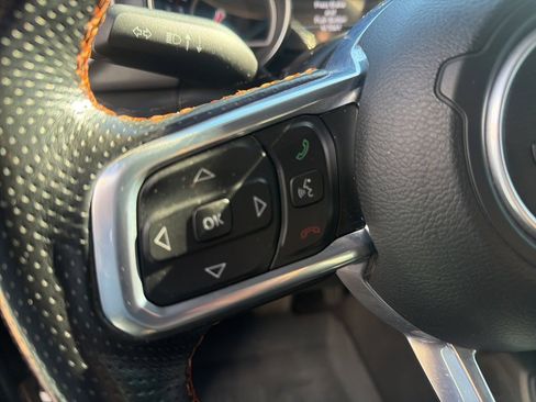 Used 2021 Jeep Gladiator Mojave image 11