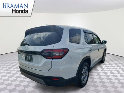 Certified 2023 Honda Pilot EX-L image 3