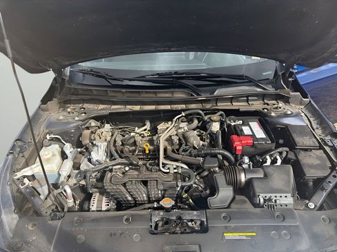 Used 2024 Nissan Altima 2.5 S image 16