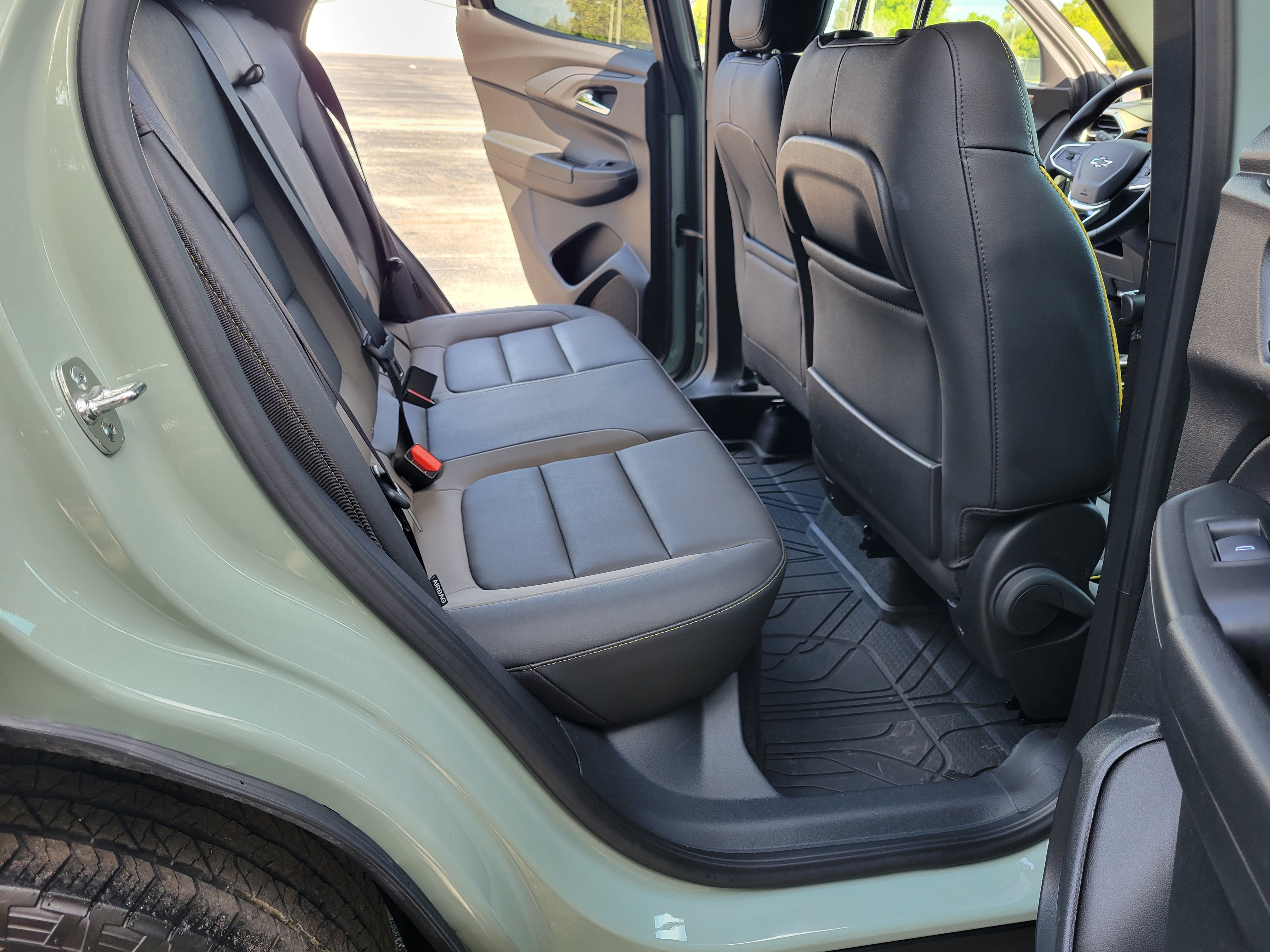 Certified 2025 Chevrolet TrailBlazer ACTIV w/ Driver Confidence Package FWD image 31