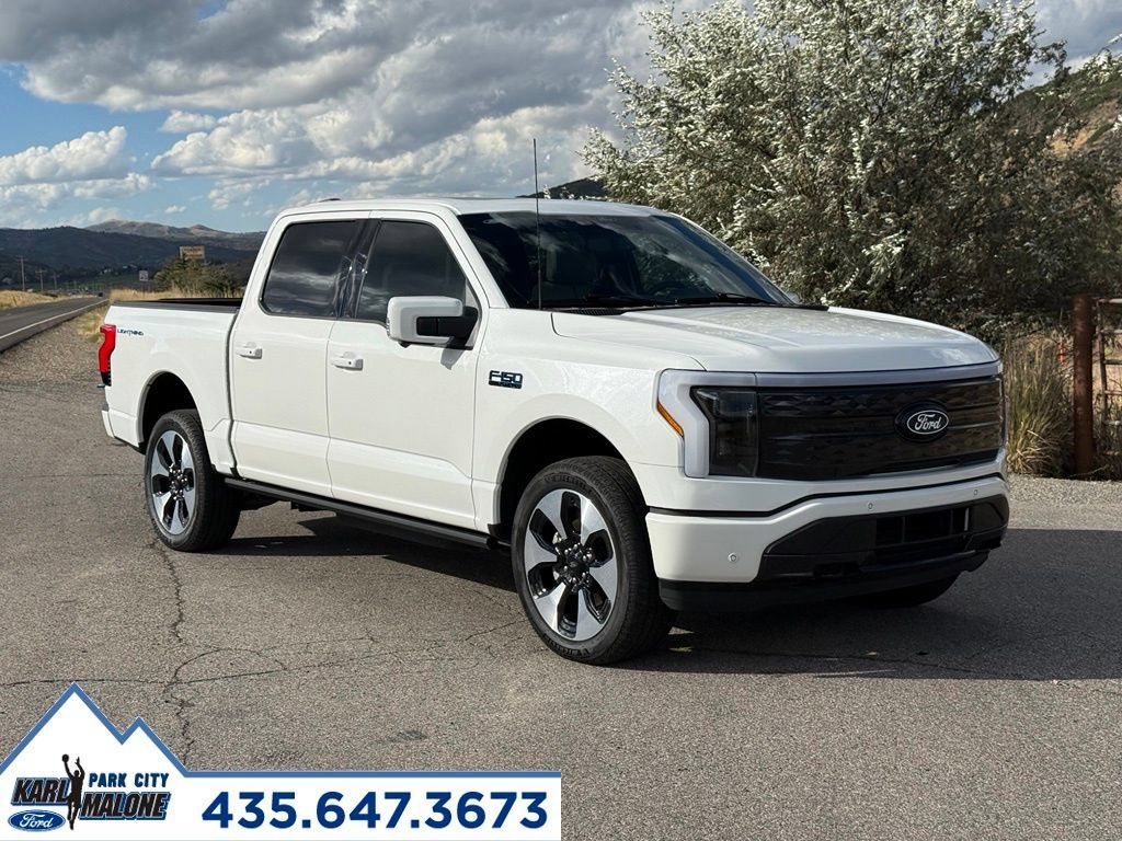 Used 2025 Ford F150 Lightning Platinum AWD/4WD image 8