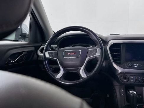 Used 2017 GMC Acadia SLT image 11