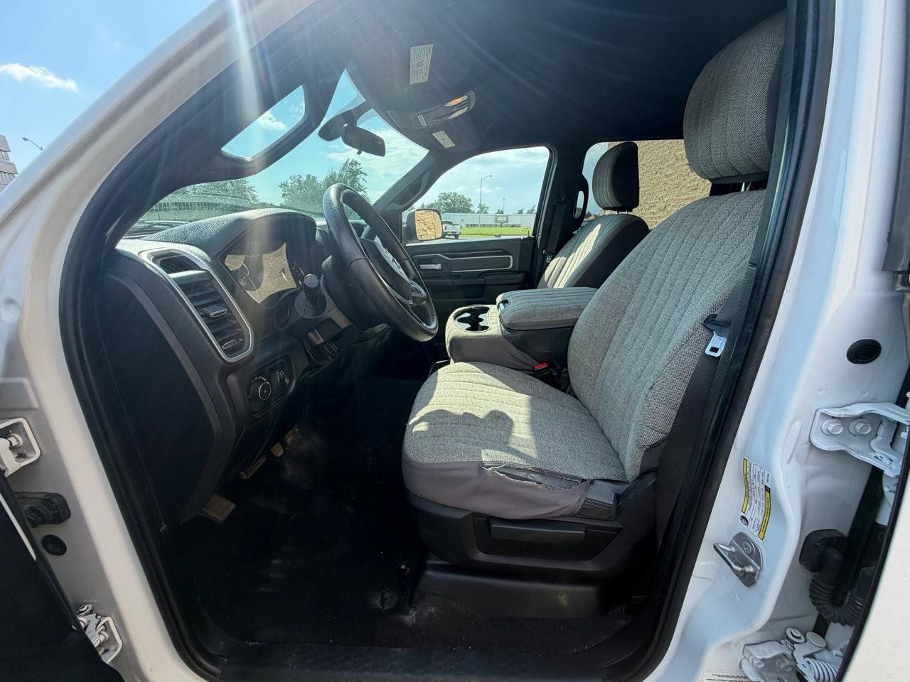 Used 2022 RAM 3500 Big Horn AWD/4WD image 10