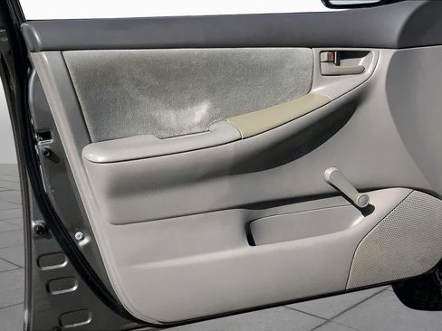 Used 2007 Toyota Corolla CE FWD image 20