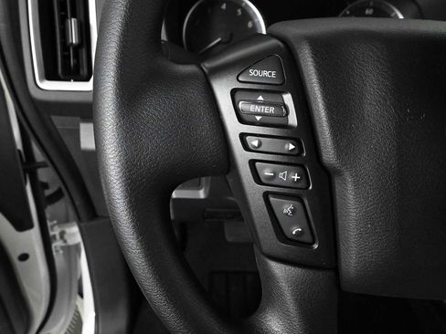Used 2025 Nissan Frontier SV RWD image 20