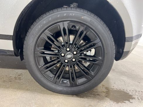 Used 2025 Land Rover Range Rover Evoque Dynamic SE image 30