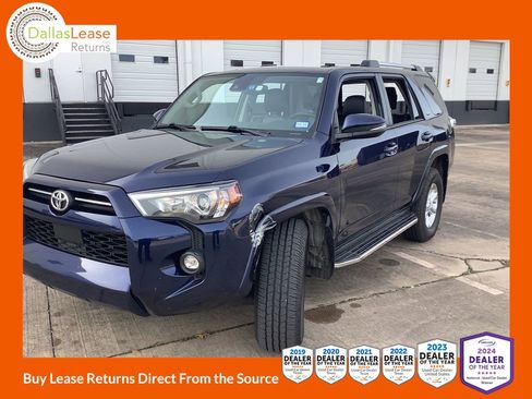 Used 2021 Toyota 4Runner SR5 Premium image 1