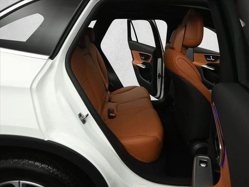 Certified 2026 Mercedes-Benz GLC 300 4MATIC image 22