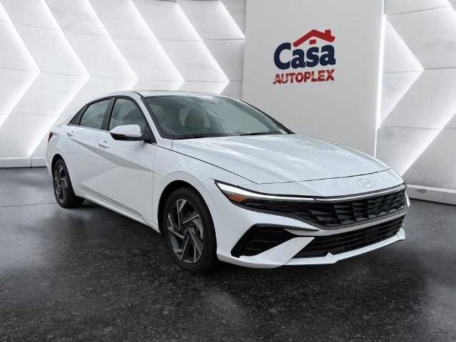 Used 2025 Hyundai Elantra Limited FWD image 8