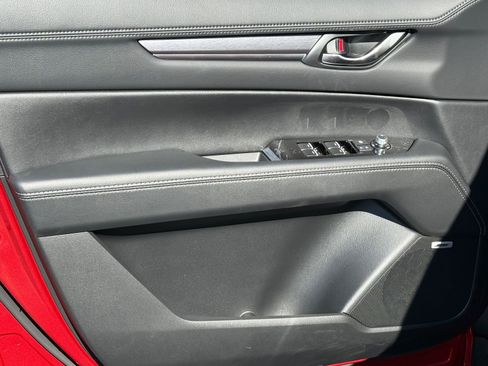 New 2025 MAZDA CX-5 AWD 2.5 S w/ Premium Plus Pkg image 15