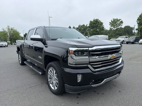 Used 2018 Chevrolet Silverado 1500 High Country AWD/4WD image 7