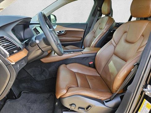 Used 2018 Volvo XC90 T6 Inscription w/ Convenience Package image 17