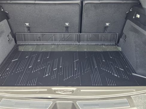 New 2025 Cadillac Lyriq Luxury image 33