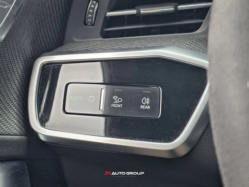 Used 2021 Audi RS 7 Sportback AWD/4WD image 32