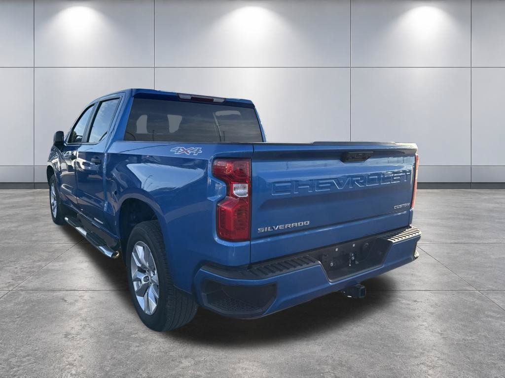 Used 2023 Chevrolet Silverado 1500 Custom AWD/4WD image 7