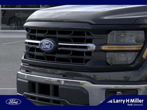 New 2025 Ford F150 XLT w/ Equipment Group 302A MID image 17