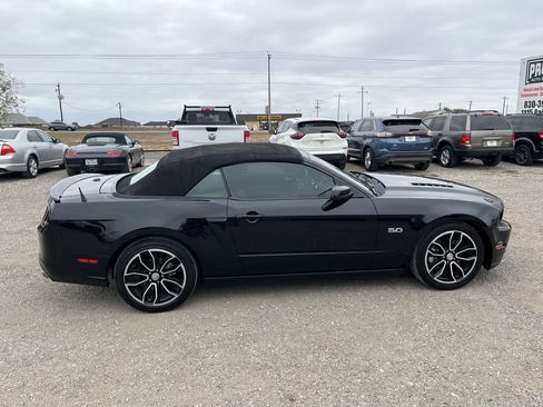 Used 2014 Ford Mustang GT Premium w/ Comfort Package image 2