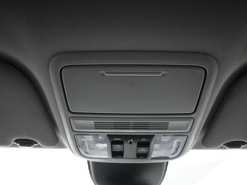 Certified 2023 Honda Odyssey EX-L image 17