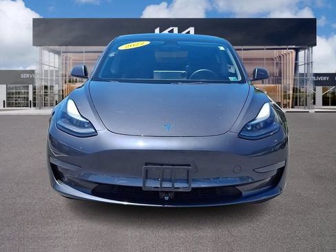 Used 2022 Tesla Model 3 Long Range AWD/4WD image 2