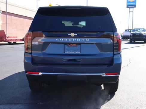 New 2026 Chevrolet Suburban LS image 24