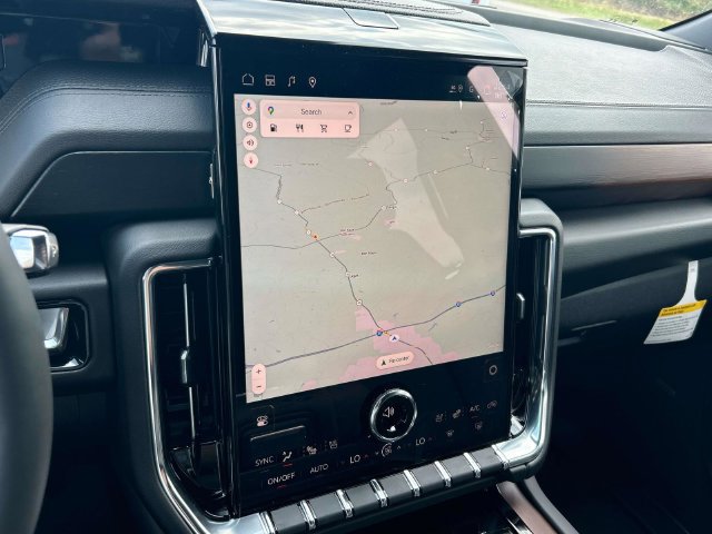 New 2026 GMC Yukon Denali w/ Denali Reserve Package AWD/4WD image 38
