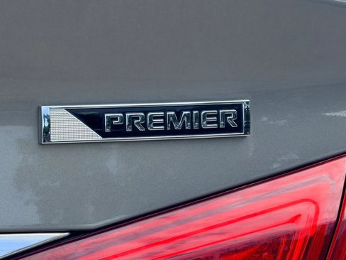 Used 2019 Chevrolet Impala Premier FWD image 4