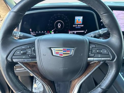 Certified 2023 Cadillac Escalade Premium Luxury Platinum AWD/4WD image 29