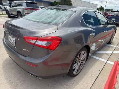 Used 2017 Maserati Ghibli S RWD image 5