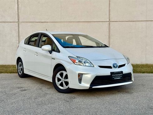 Used 2012 Toyota Prius Four FWD image 2