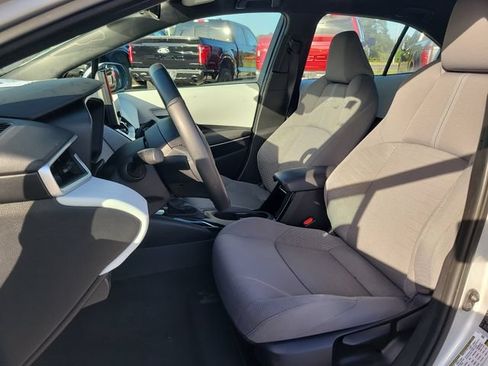 Used 2024 Toyota Corolla SE FWD image 20