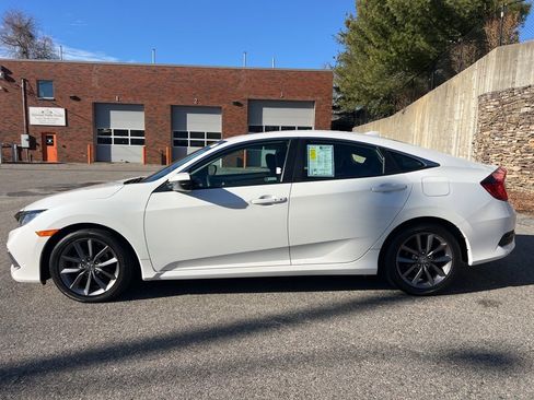 Used 2020 Honda Civic EX-L image 2