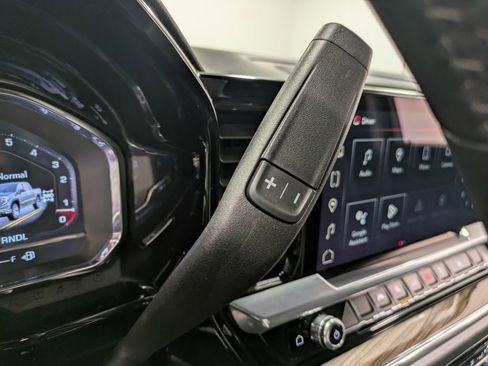 Used 2024 GMC Sierra 1500 Elevation image 22