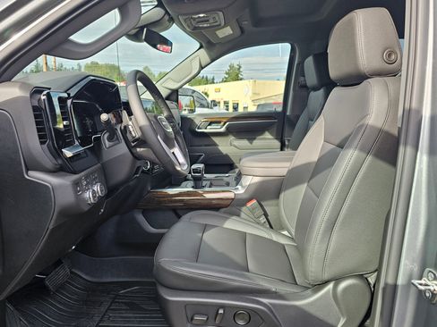 New 2026 GMC Sierra 1500 Elevation w/ Elevation Premium Package AWD/4WD image 16